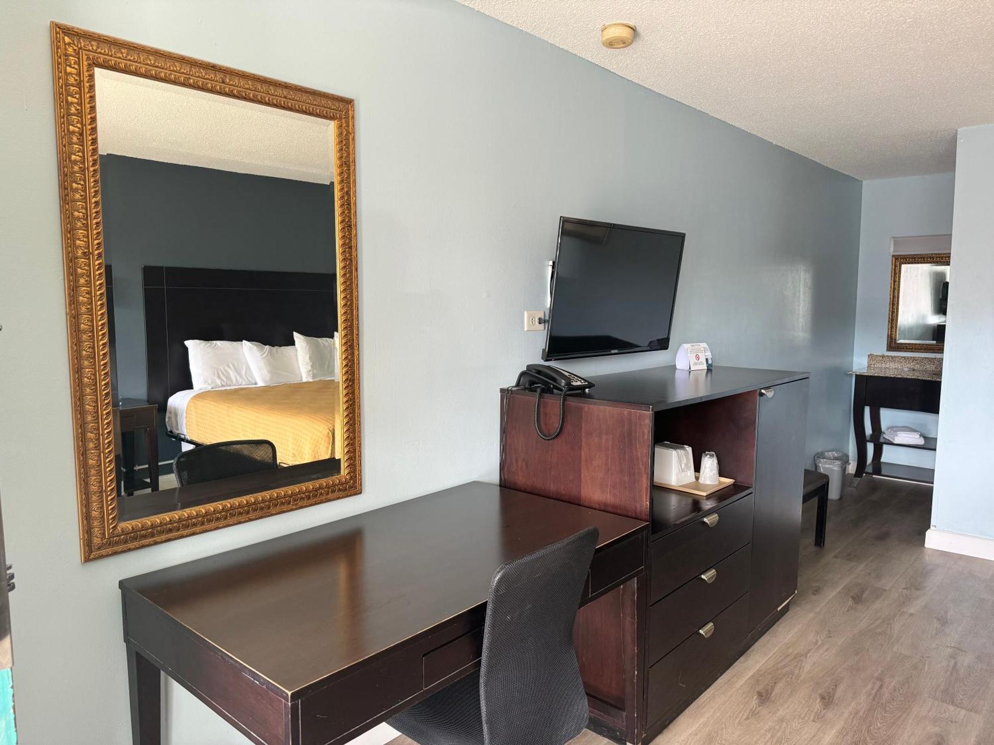 Red Carpet Inn & Suites - Danville Exteriér fotografie